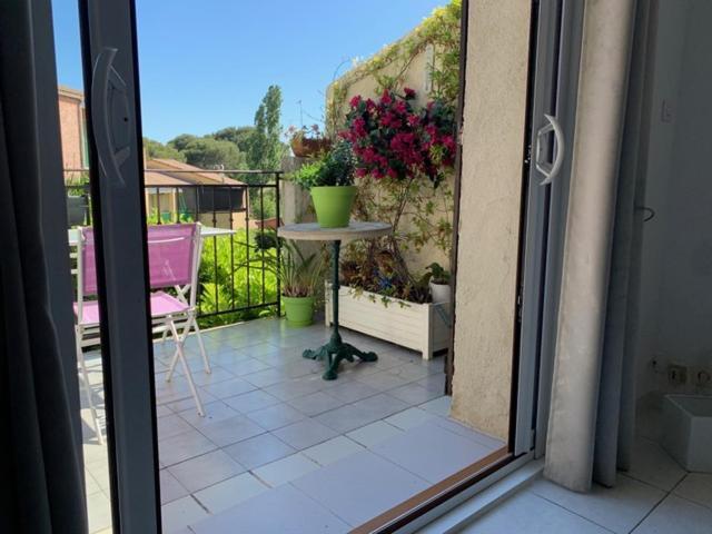Calmeraie Plage Apartment Villeneuve-Loubet Exterior photo